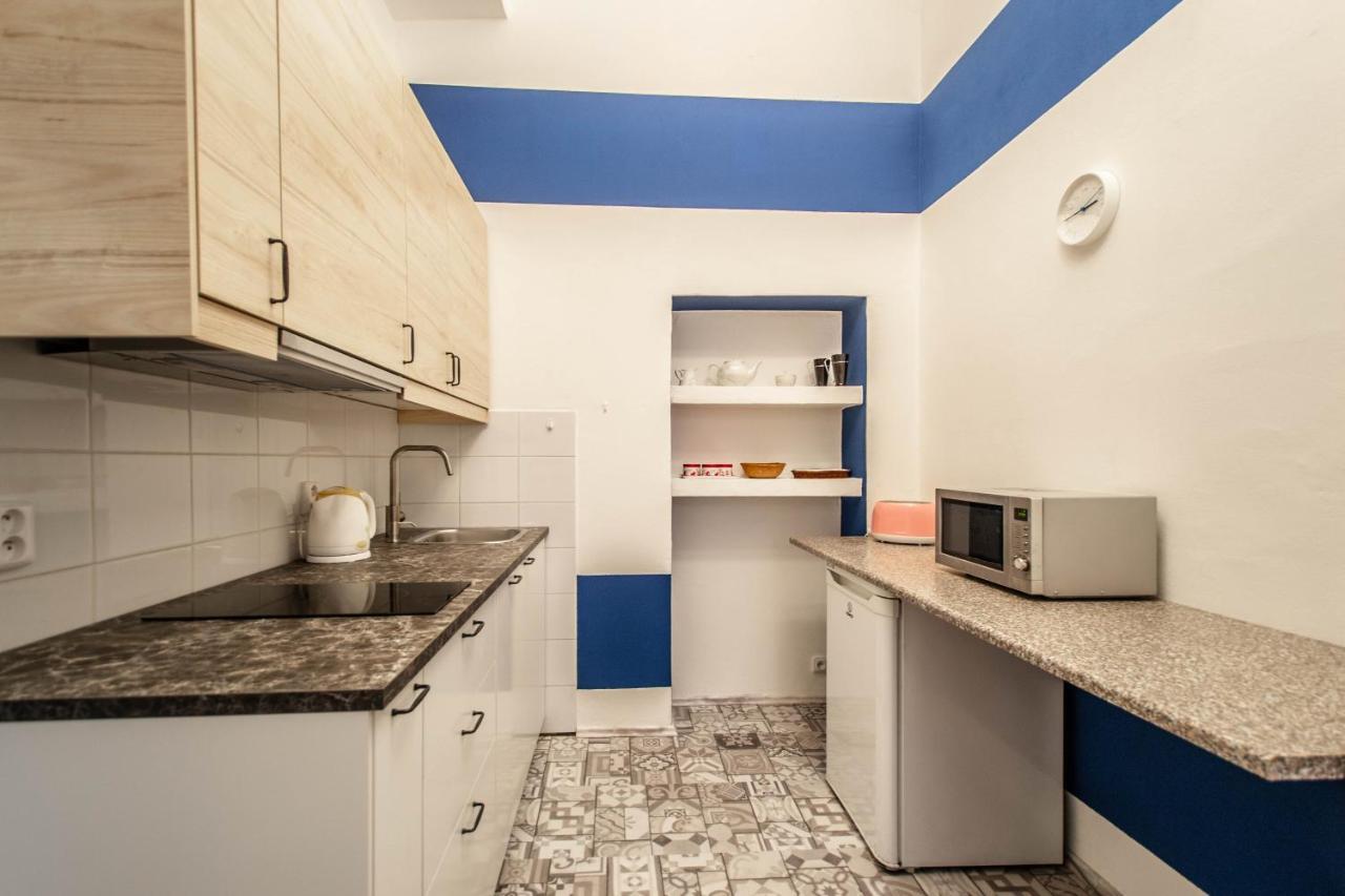 Sweet Home By Ruterra Praag Buitenkant foto