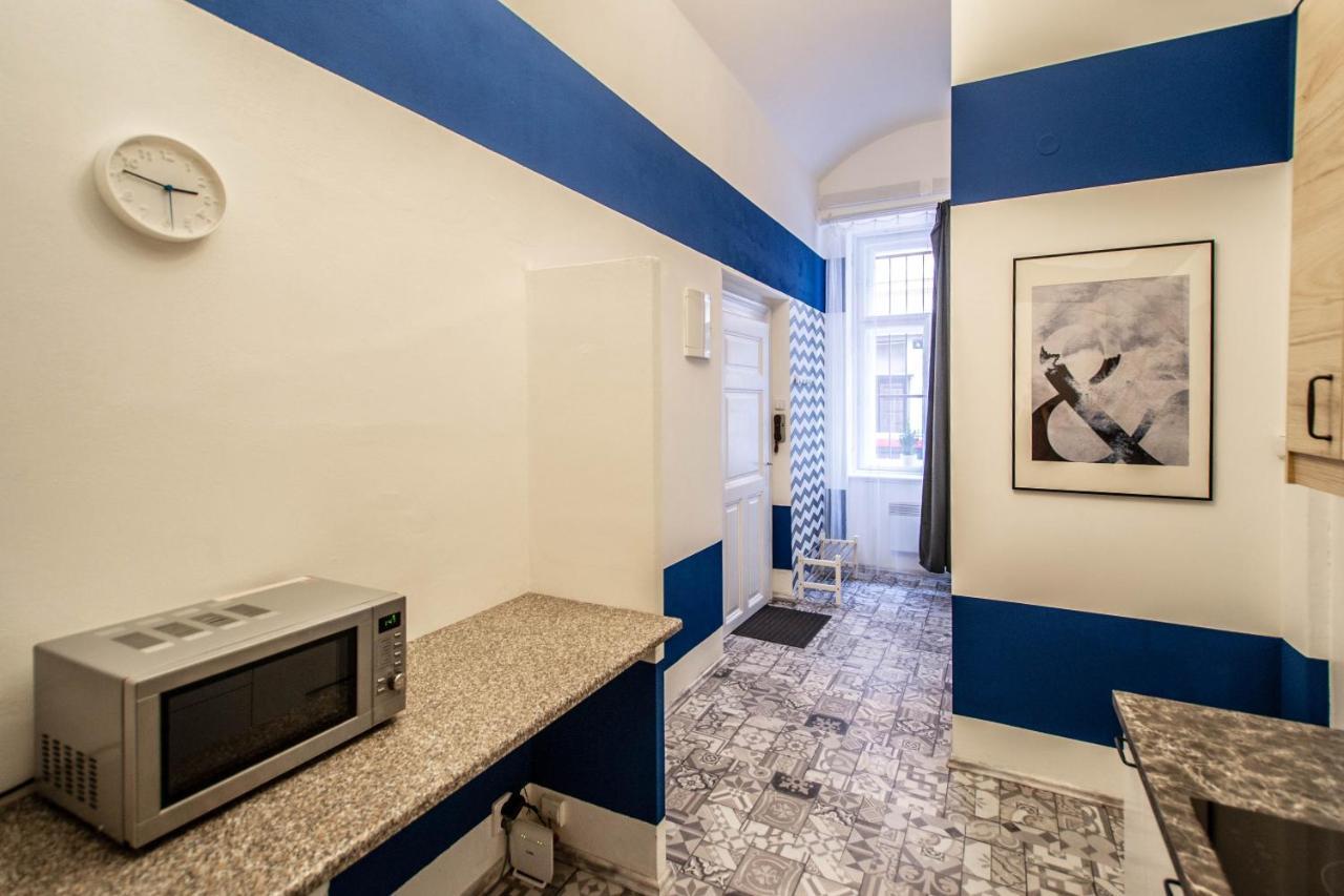 Sweet Home By Ruterra Praag Buitenkant foto